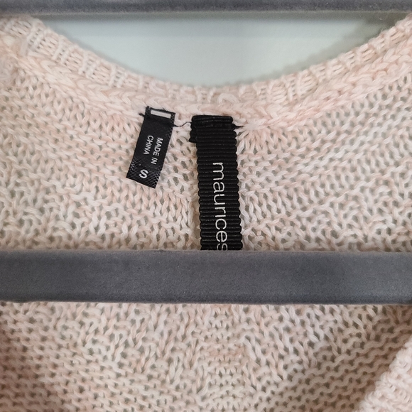 Maurices Knitted Long Sleeve V-Neck - Picture 4 of 5